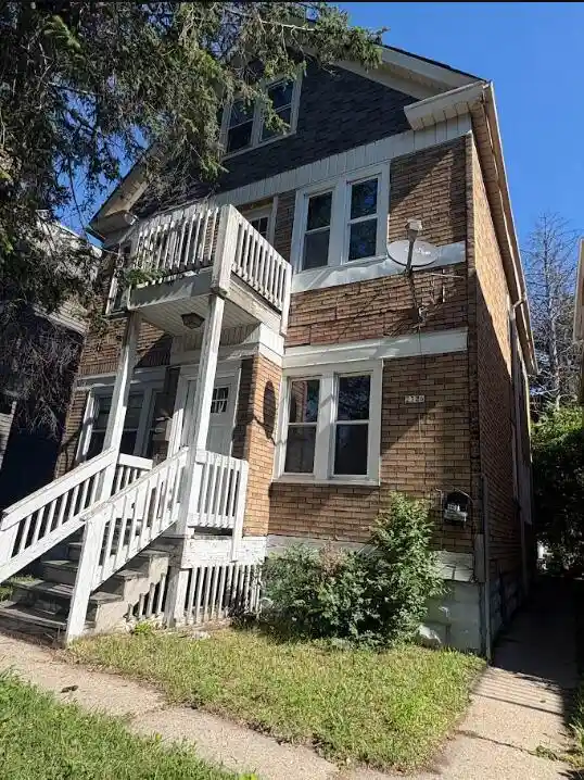 2326-w-burnham-street-street-2326a-milwaukee-wi-53204/hzid_5971fb94