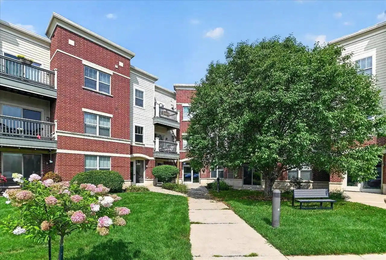 5196-sassafras-dr-dr-209-fitchburg-wi-53711/hzid_01a4e423