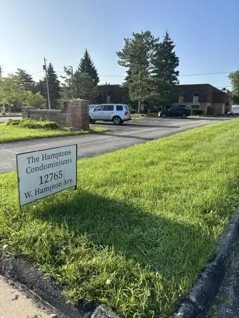 12765-w-hampton-avenue-avenue-118-butler-wi-53007/hzid_a5a0e661