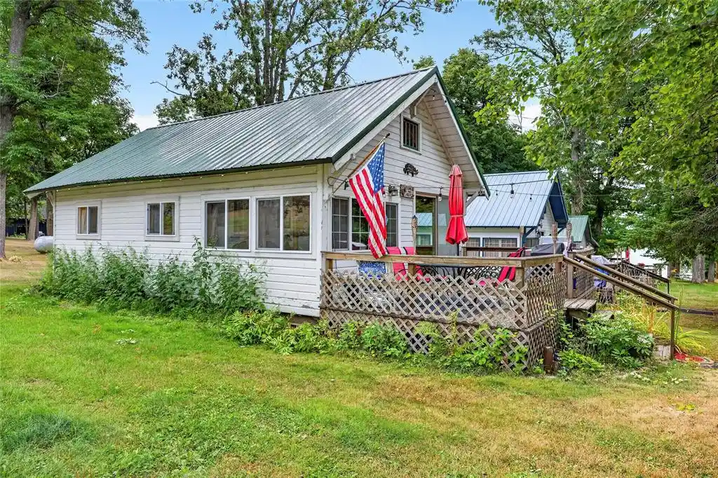 15639-w-swede-alley-alley-8-birchwood-wi-54817/hzid_95c8cc46