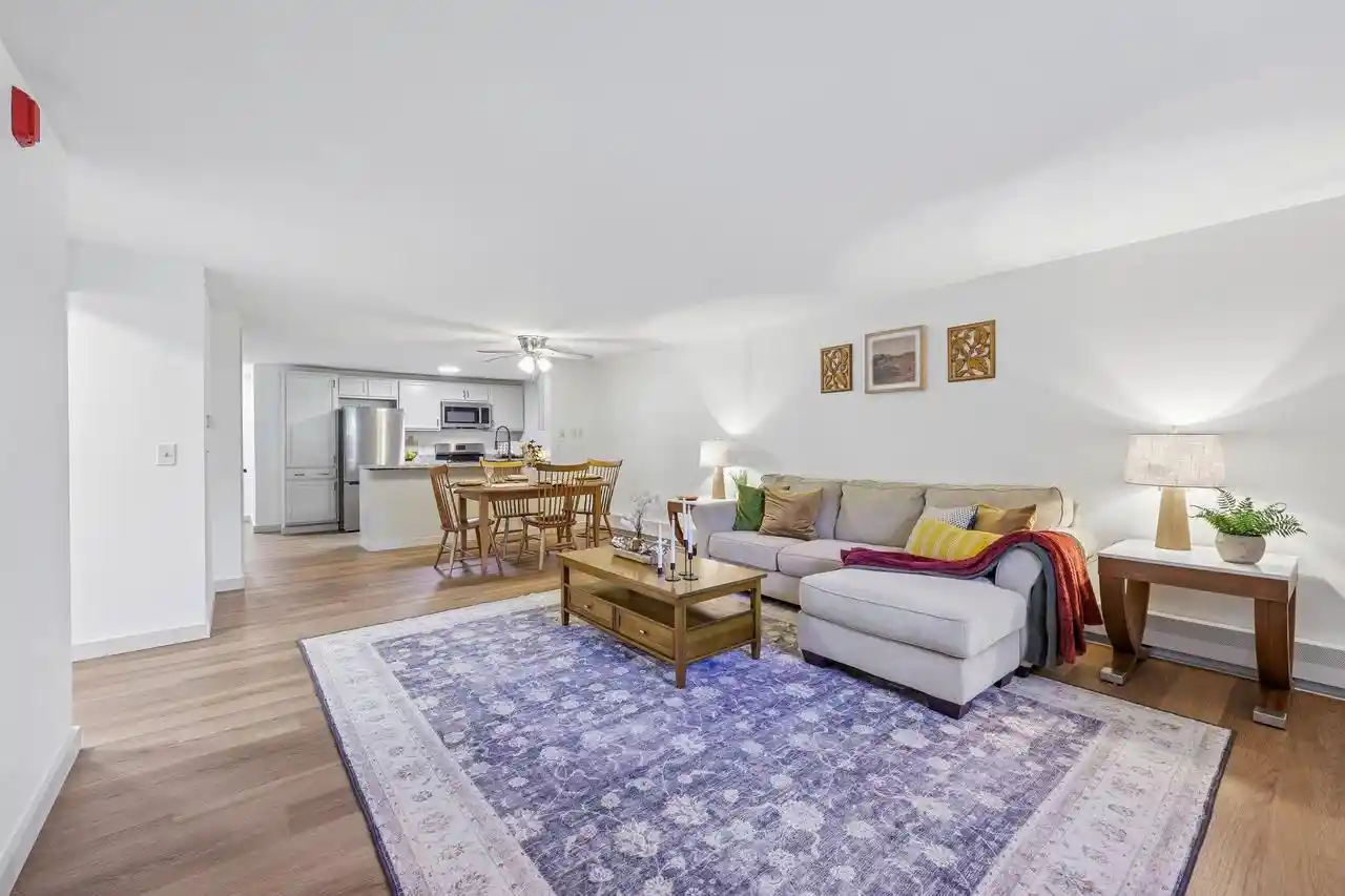 7401-century-pl-pl-9-middleton-wi-53562/hzid_0834a793