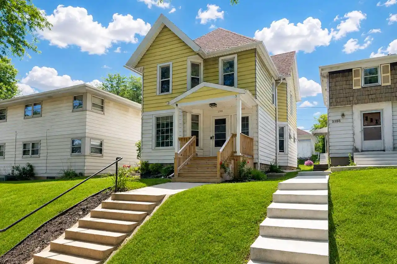 2357-e-oklahoma-avenue-avenue-2359-milwaukee-wi-53207/hzid_13aea40c
