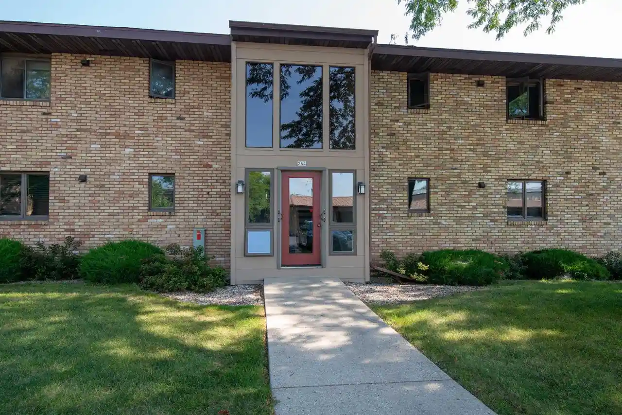 264-n-campbell-road-road-a-oshkosh-wi-54902/hzid_73e21298