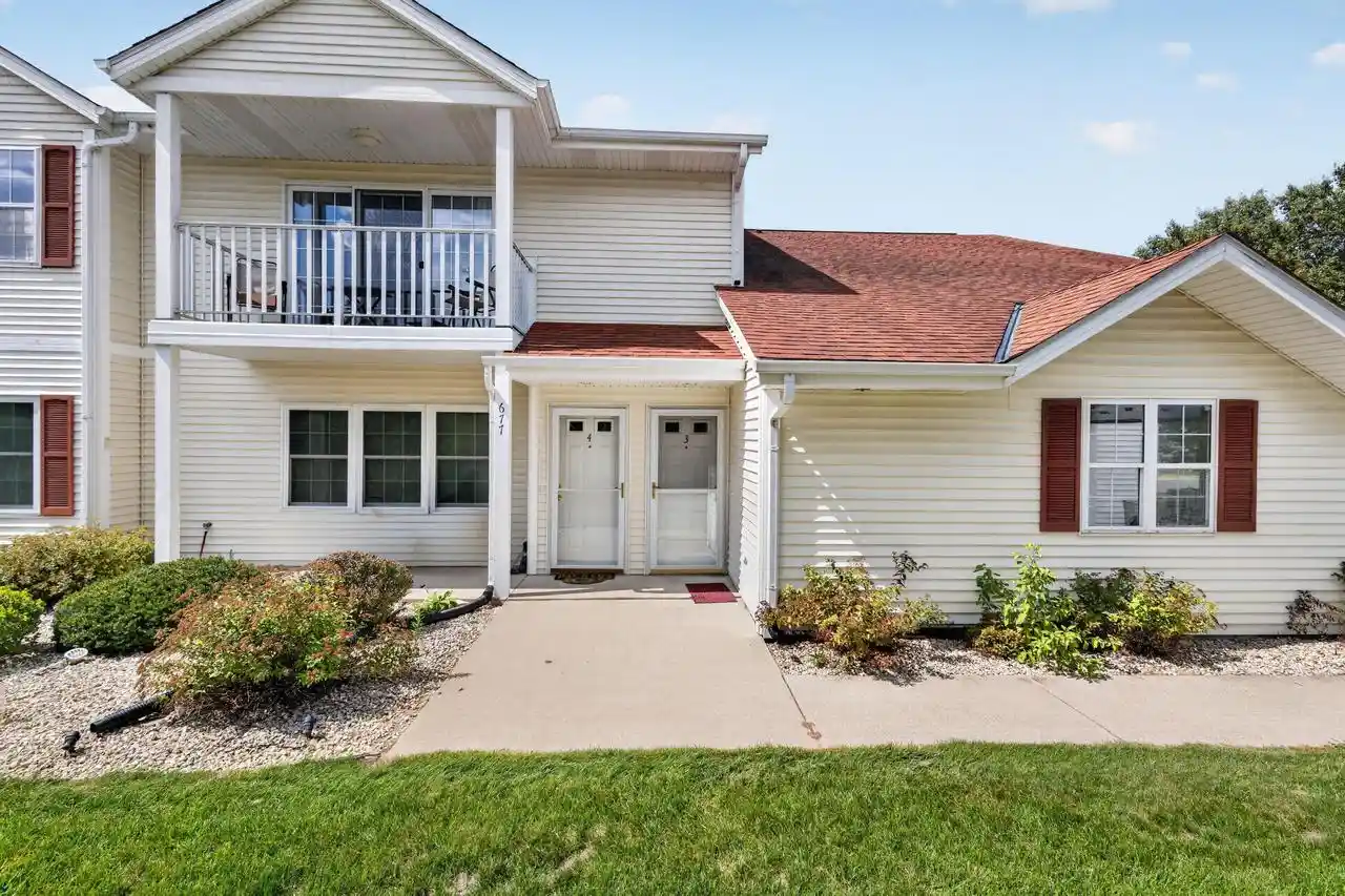 677-wood-river-court-court-3-west-bend-wi-53095/hzid_a277cb97