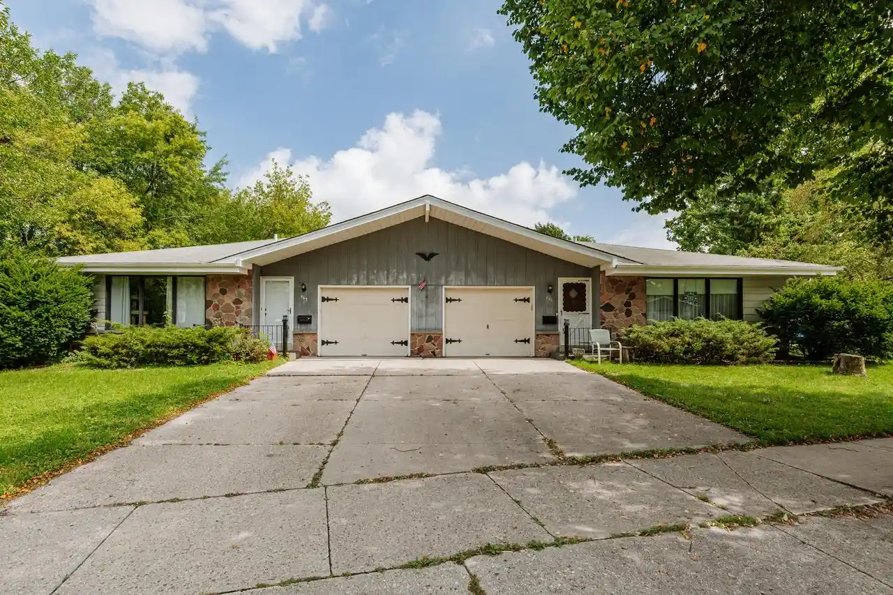 461-n-moreland-blvd-463-waukesha-wi-53188/hzid_781ffcdb