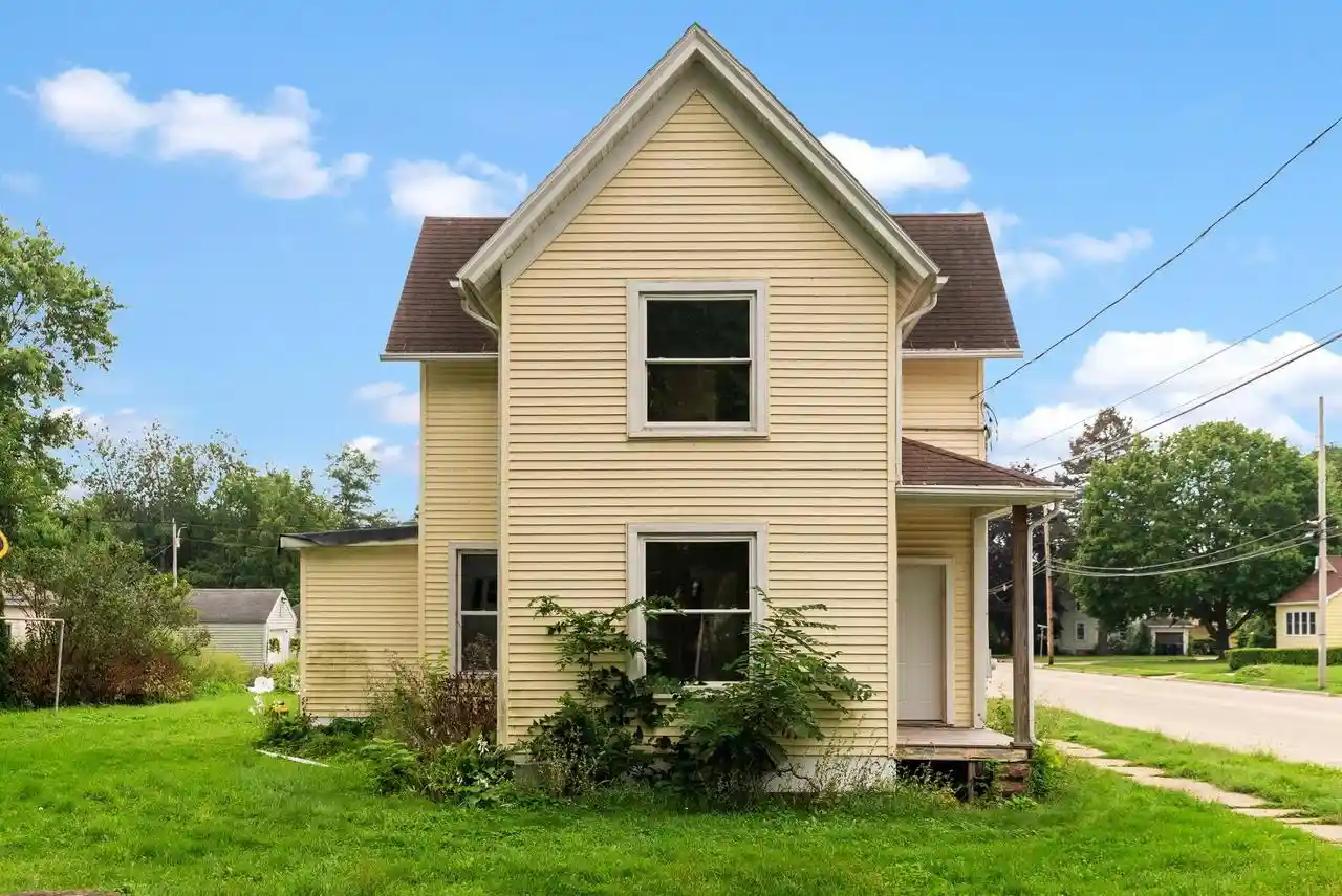 1433-gartland-ave-janesville-wi-53548/hzid_11d96e02
