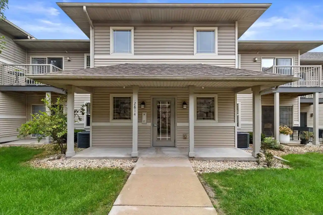 2814-pleasant-view-rd-202-middleton-wi-53562/hzid_c04ddd7a