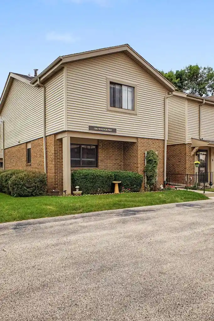 1505-windsor-way-6-mount-pleasant-wi-53406/hzid_8326779b