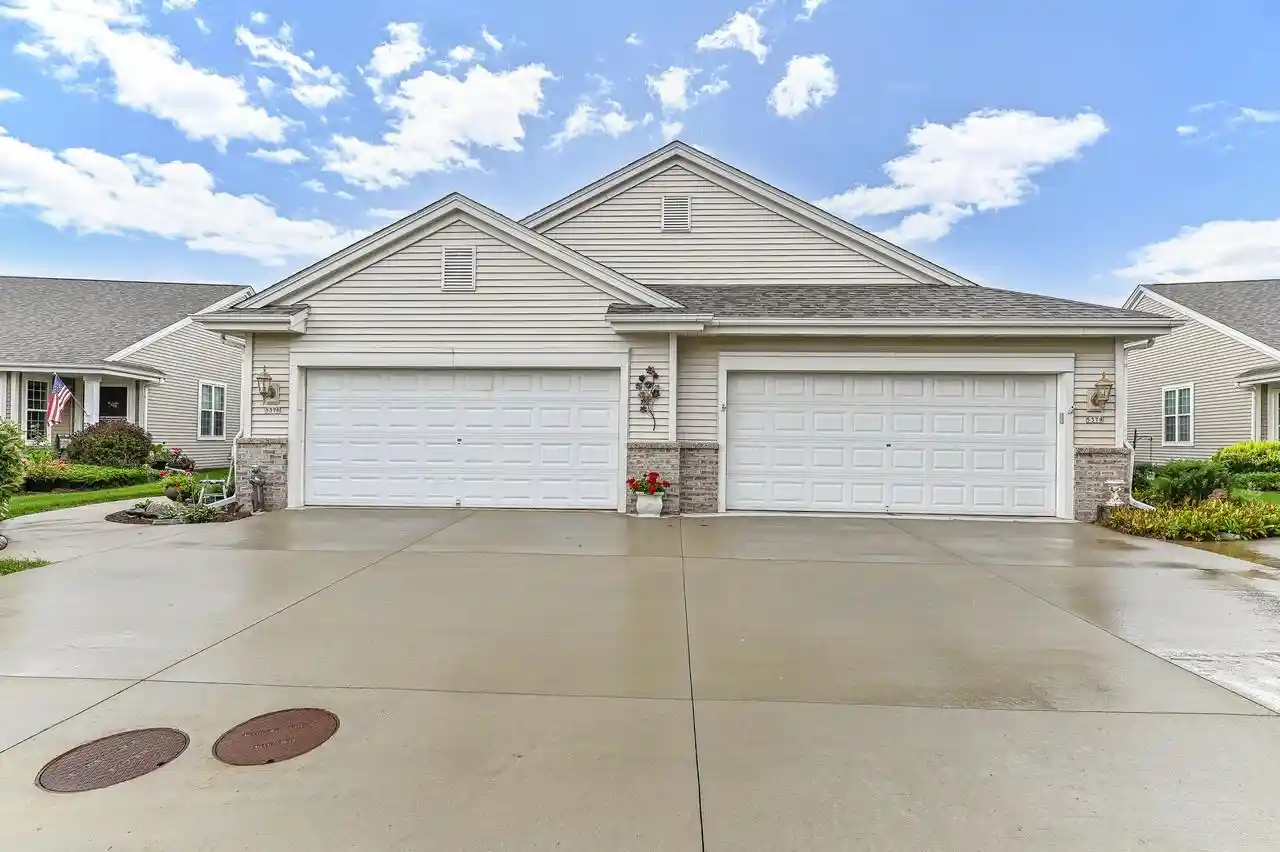 537-fairview-cir-a-waterford-wi-53185/hzid_e0dfac08