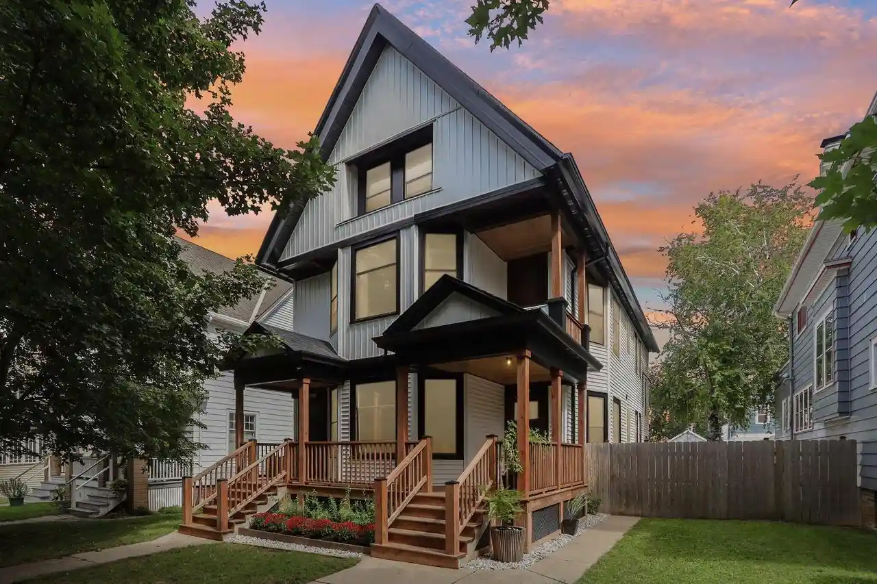 2846-s-herman-st-2848-milwaukee-wi-53207/hzid_abd277a2