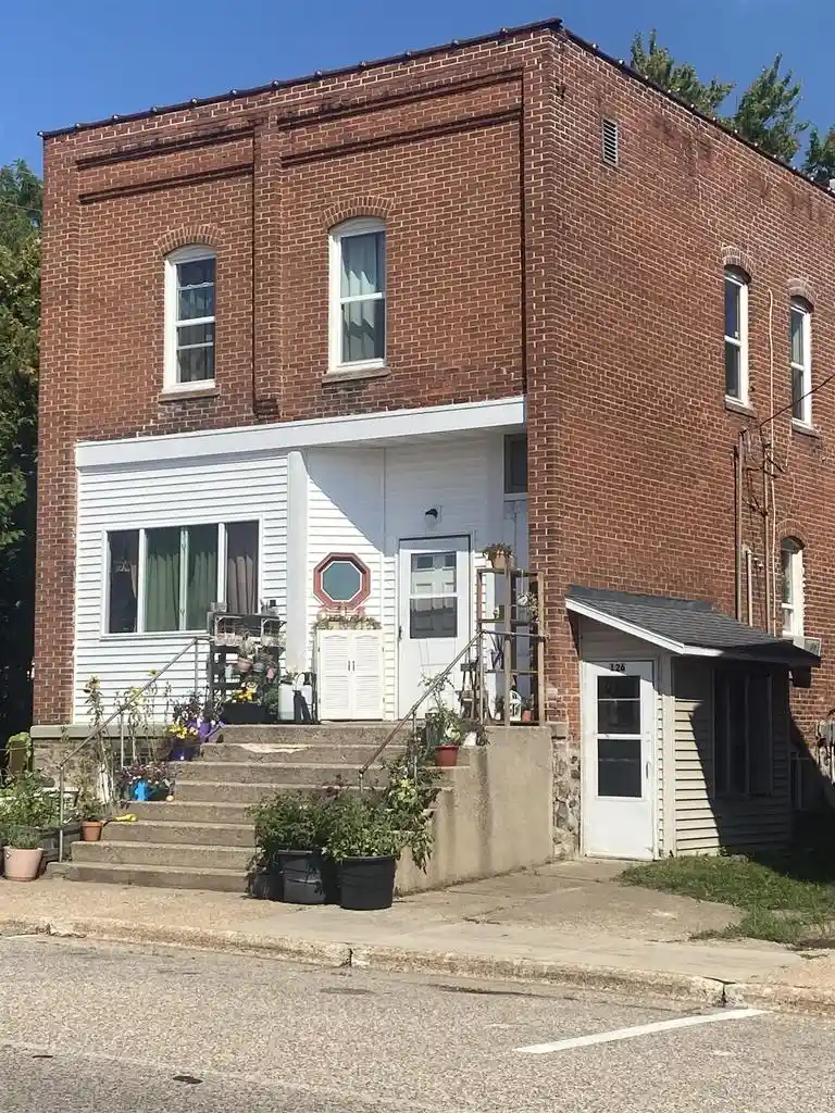 126-wilson-st-136-146-wilson-stre-amherst-wi-54406/hzid_b1e4269b