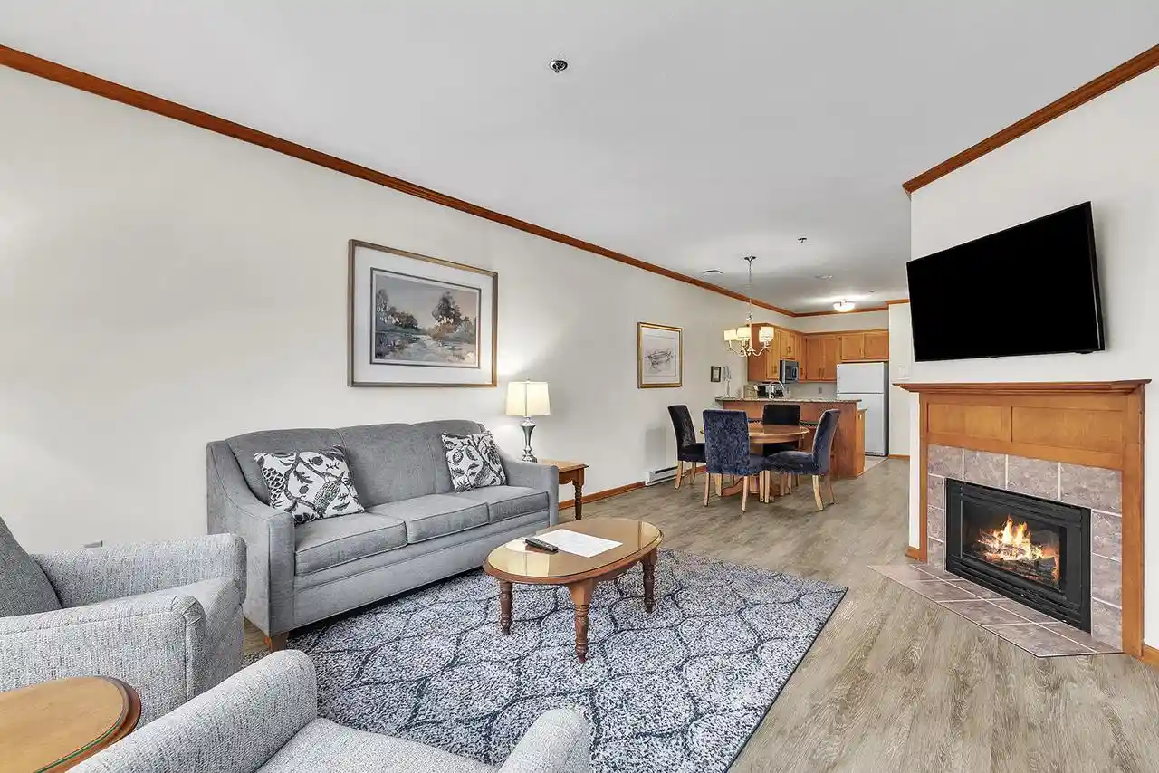 101-osthoff-ave-287-elkhart-lake-wi-53020/hzid_ae38841a