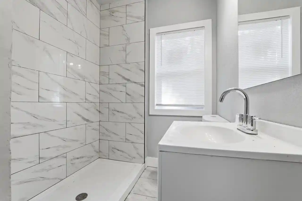 2875-n-50th-street-2877-milwaukee-wi-53210/hzid_2a5c3641
