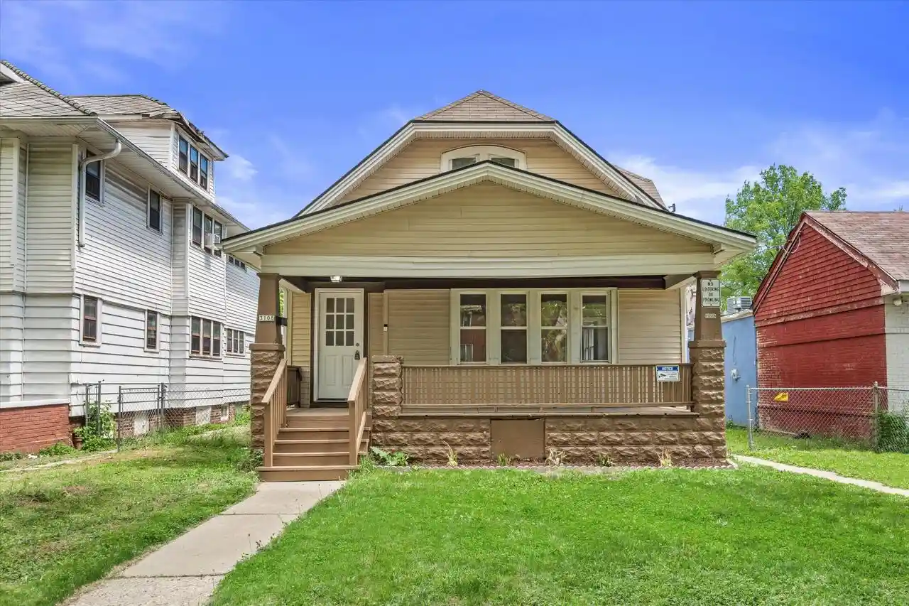 3108-n-44th-street-3108a-milwaukee-wi-53216/hzid_ded8241a
