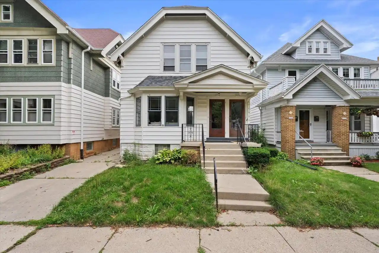 2032-n-58th-street-2034-milwaukee-wi-53208/hzid_d448a1b7
