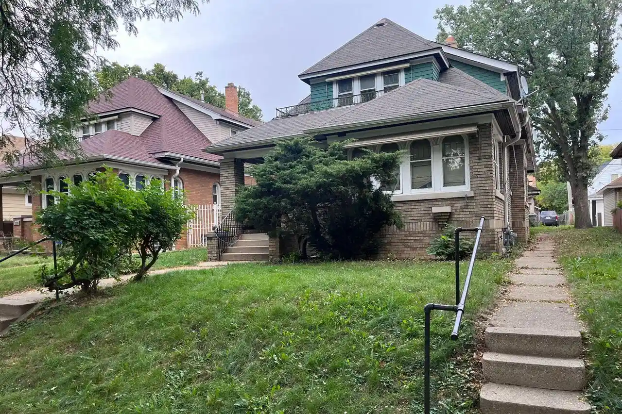 3124-n-45th-street-3124a-milwaukee-wi-53216/hzid_d85af3c2