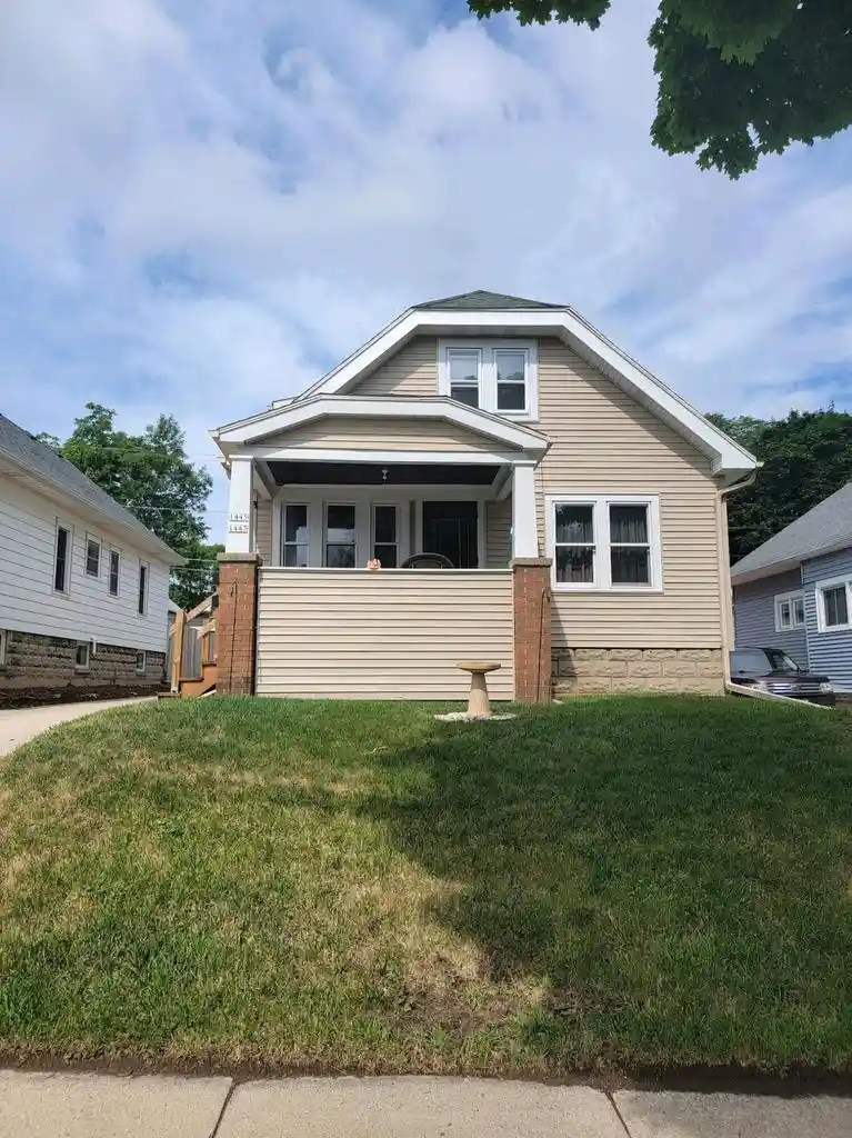 1443-s-86th-street-1445-milwaukee-wi-53214/hzid_f5080ad0