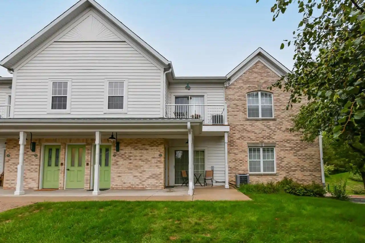 2740-northview-rd-104-waukesha-wi-53188/hzid_363bd348