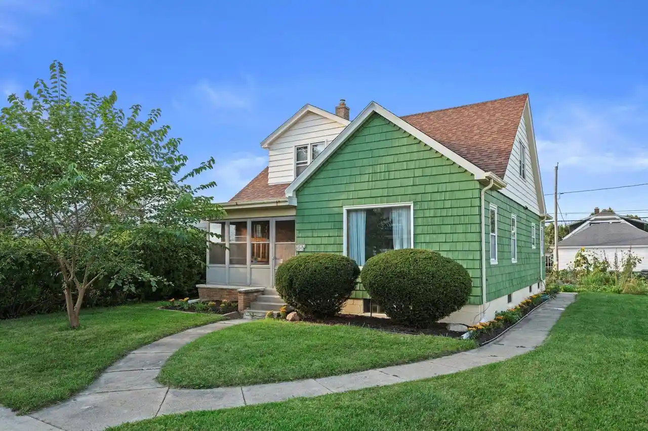 3876-e-morris-ave-3876a-cudahy-wi-53110/hzid_fa92d8be