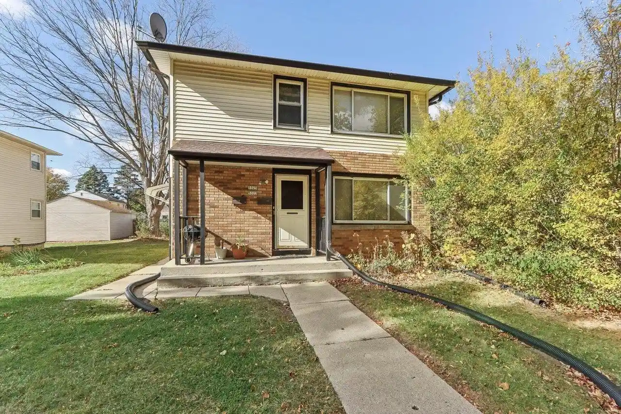 5323-n-27th-street-5325-milwaukee-wi-53209/hzid_8d356070