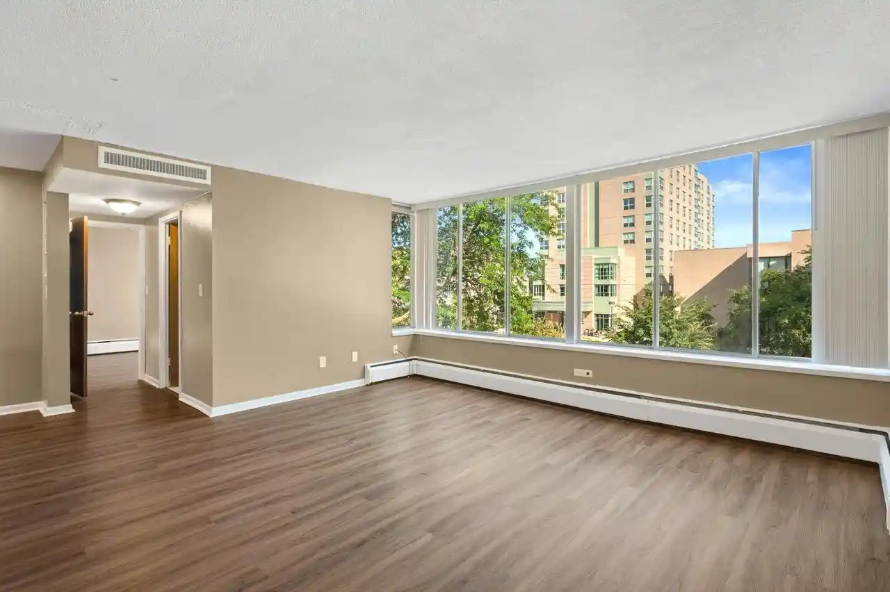 1409-n-prospect-ave-302-milwaukee-wi-53202/hzid_2def9066