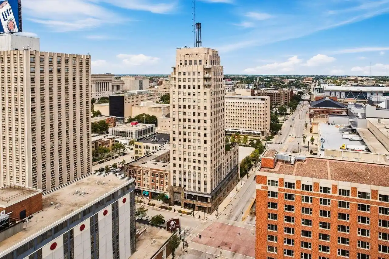 606-w-wisconsin-ave-1801-milwaukee-wi-53203/hzid_472c2026