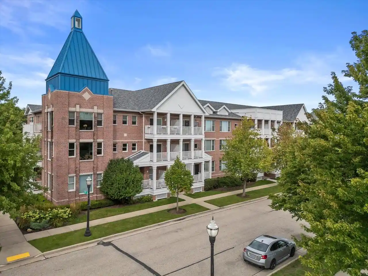5410-2nd-avenue-2a-kenosha-wi-53140/hzid_05f487e9