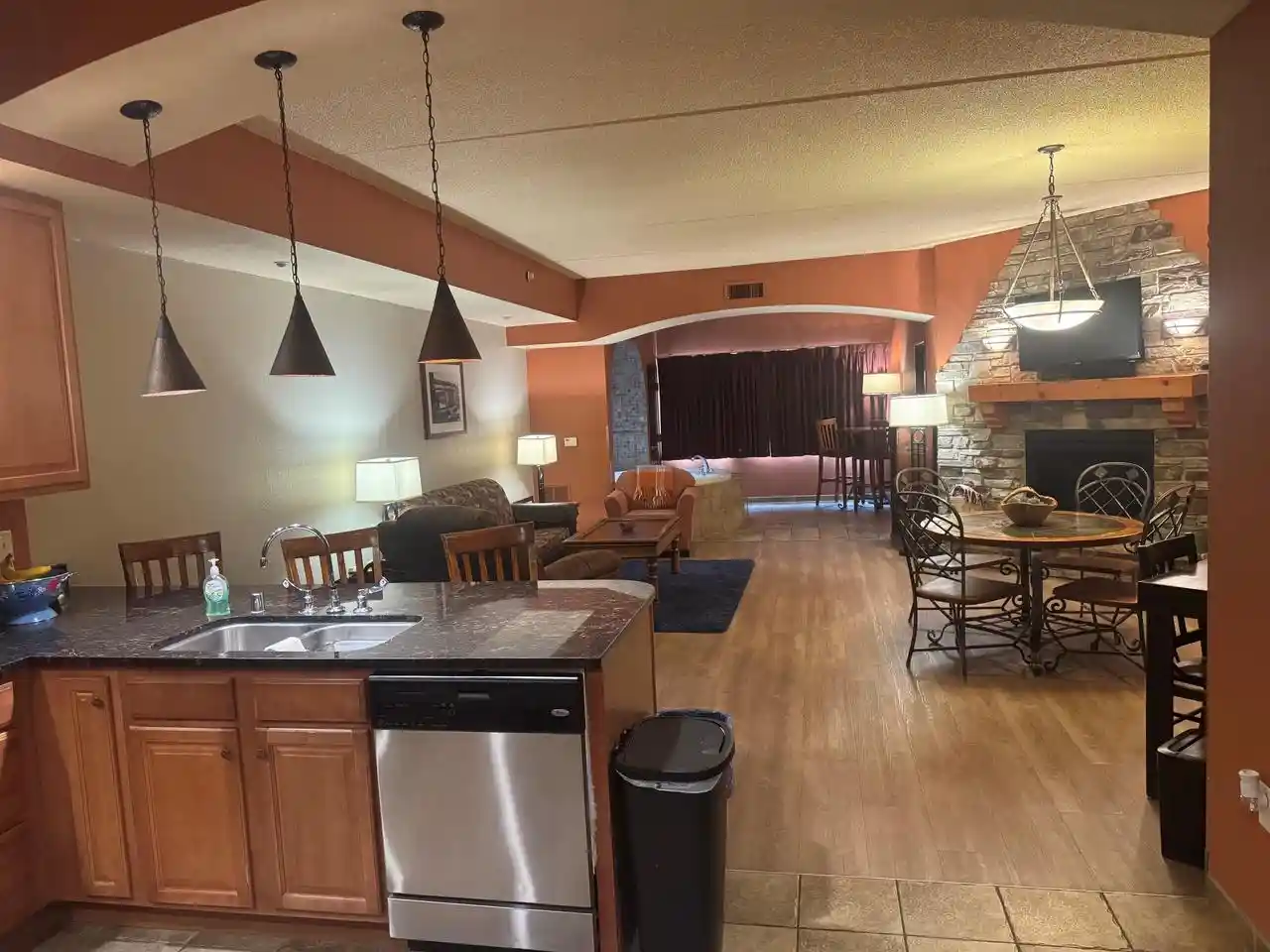 2411-river-rd-2318-wisconsin-dells-wi-53965/hzid_d23b4a85