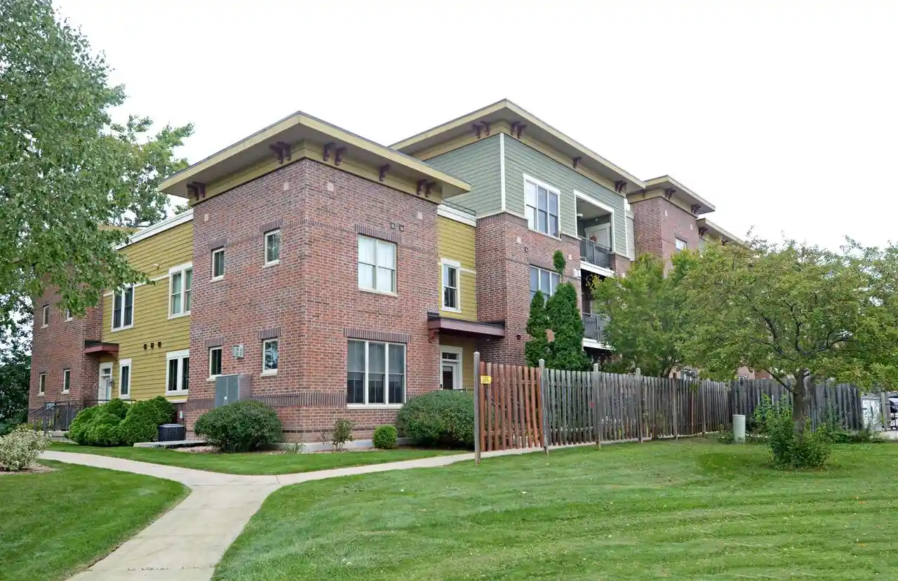 312-s-main-st-312-verona-wi-53593/hzid_e66a01c4