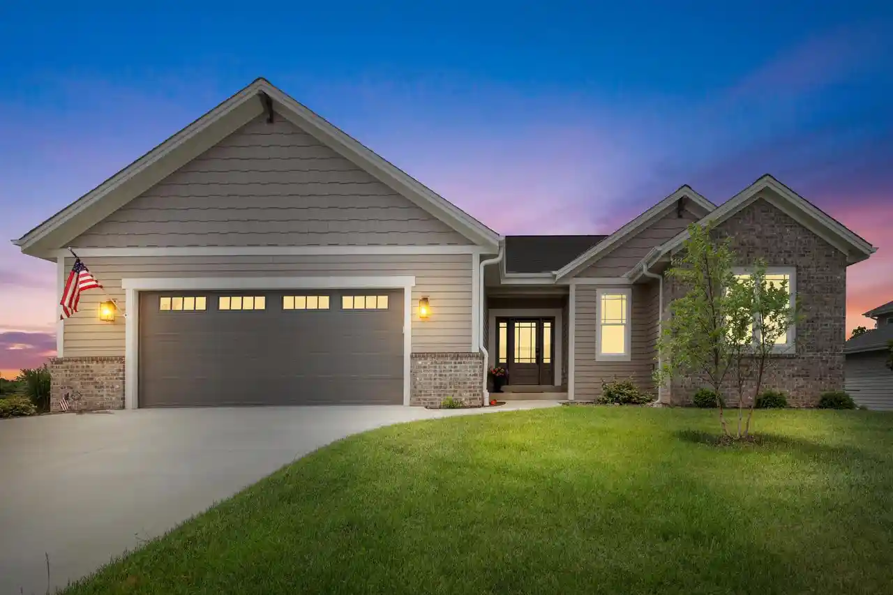 s54w25469-pebble-brk-ct-waukesha-wi-53189/hzid_384d0d70