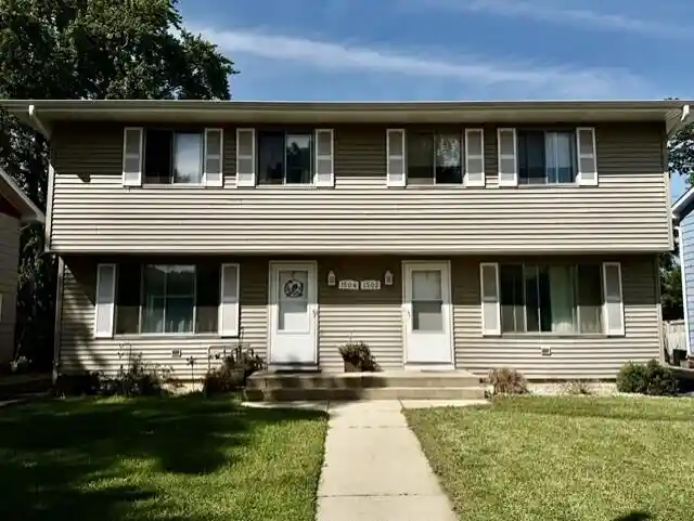1502-87th-place-1504-kenosha-wi-53143/hzid_127311d7