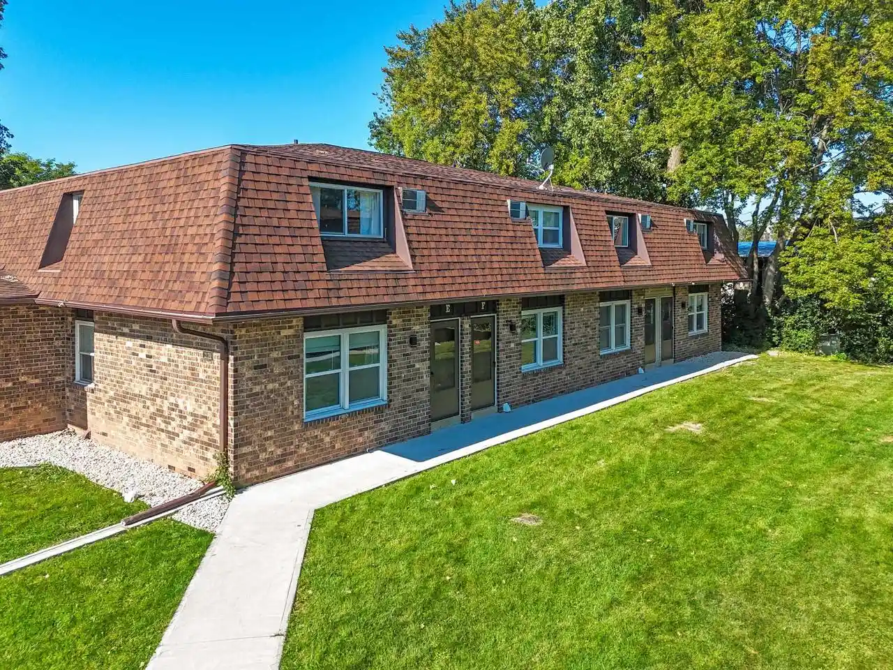 2130-elmview-dr-m-green-bay-wi-54304/hzid_97922aff