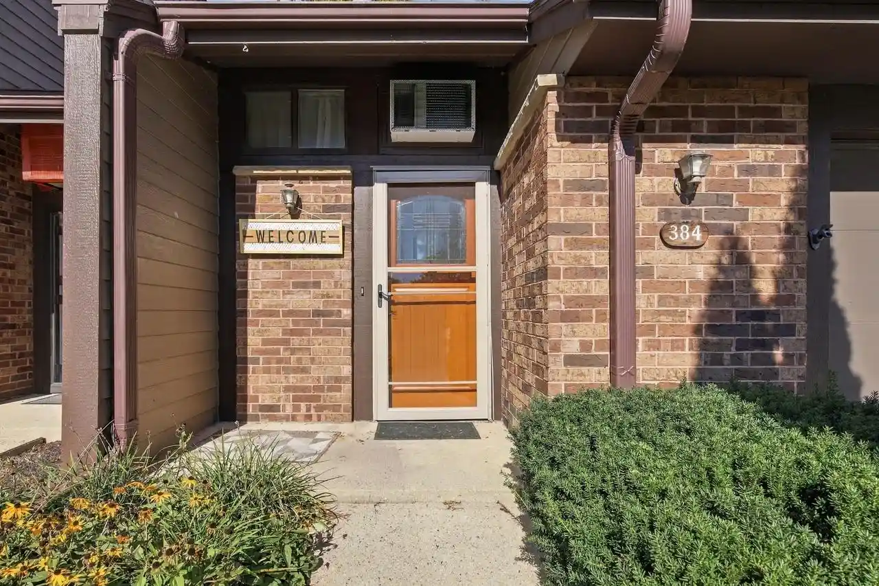 384-s-tower-st-saukville-wi-53080/hzid_47d3fdcb