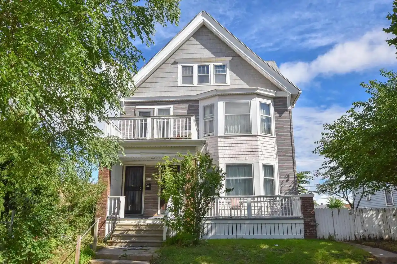 2568-n-buffum-st-2570-milwaukee-wi-53212/hzid_8e814024