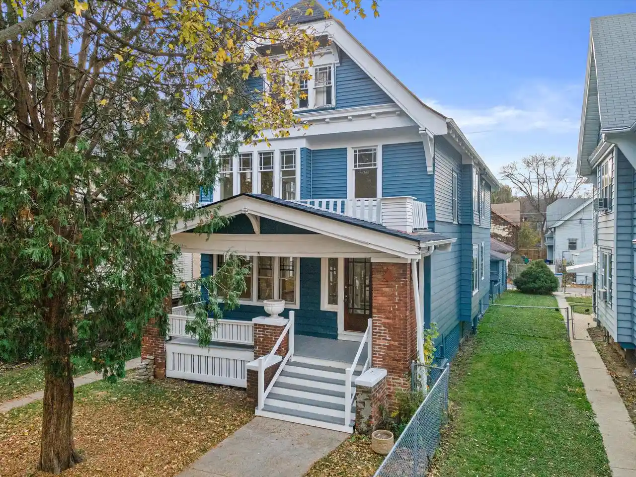 2761-n-39th-street-2763-milwaukee-wi-53210/hzid_12e1f8e0