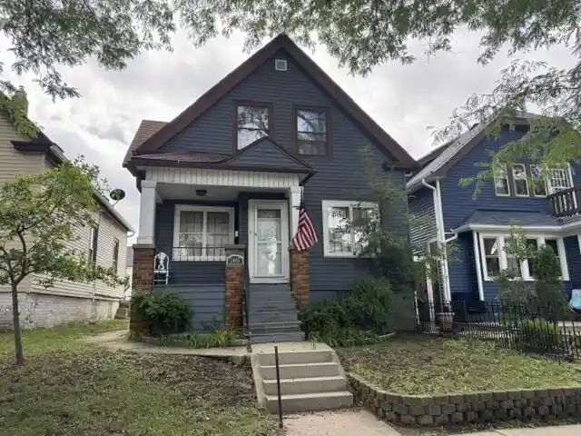 3405-w-hayes-ave-3405a-milwaukee-wi-53215/hzid_29c25daa