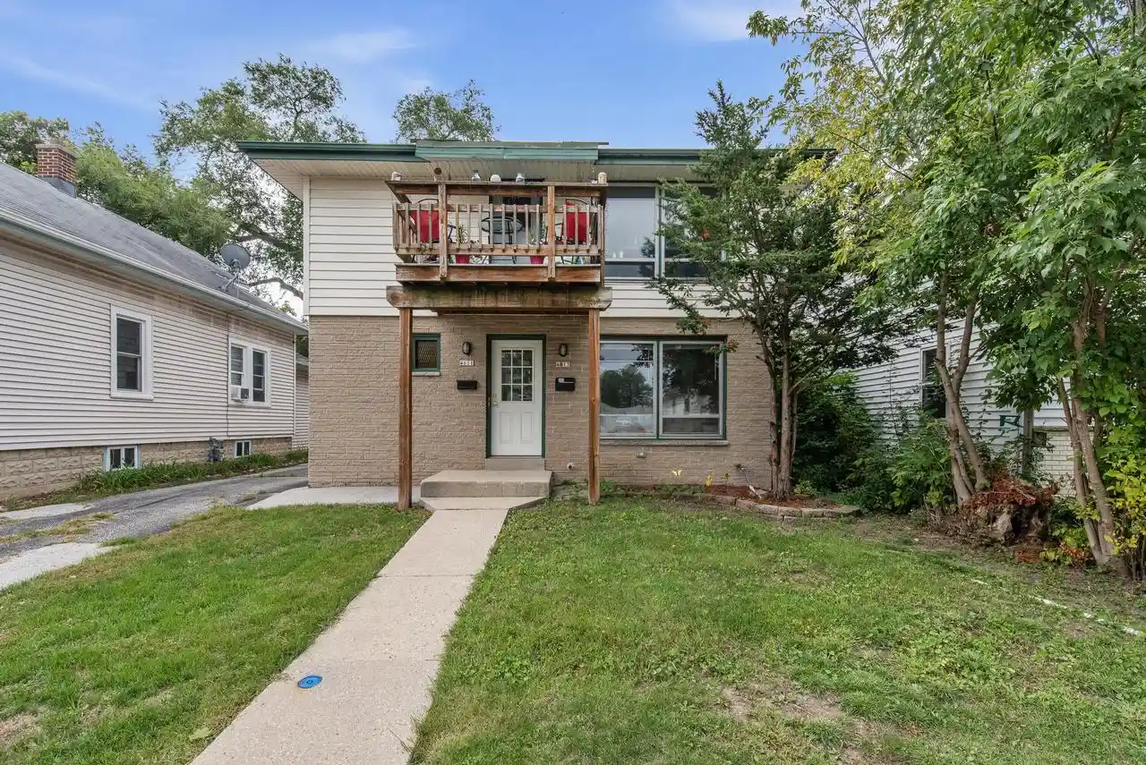 4611-n-125th-street-4613-butler-wi-53007/hzid_2157918f