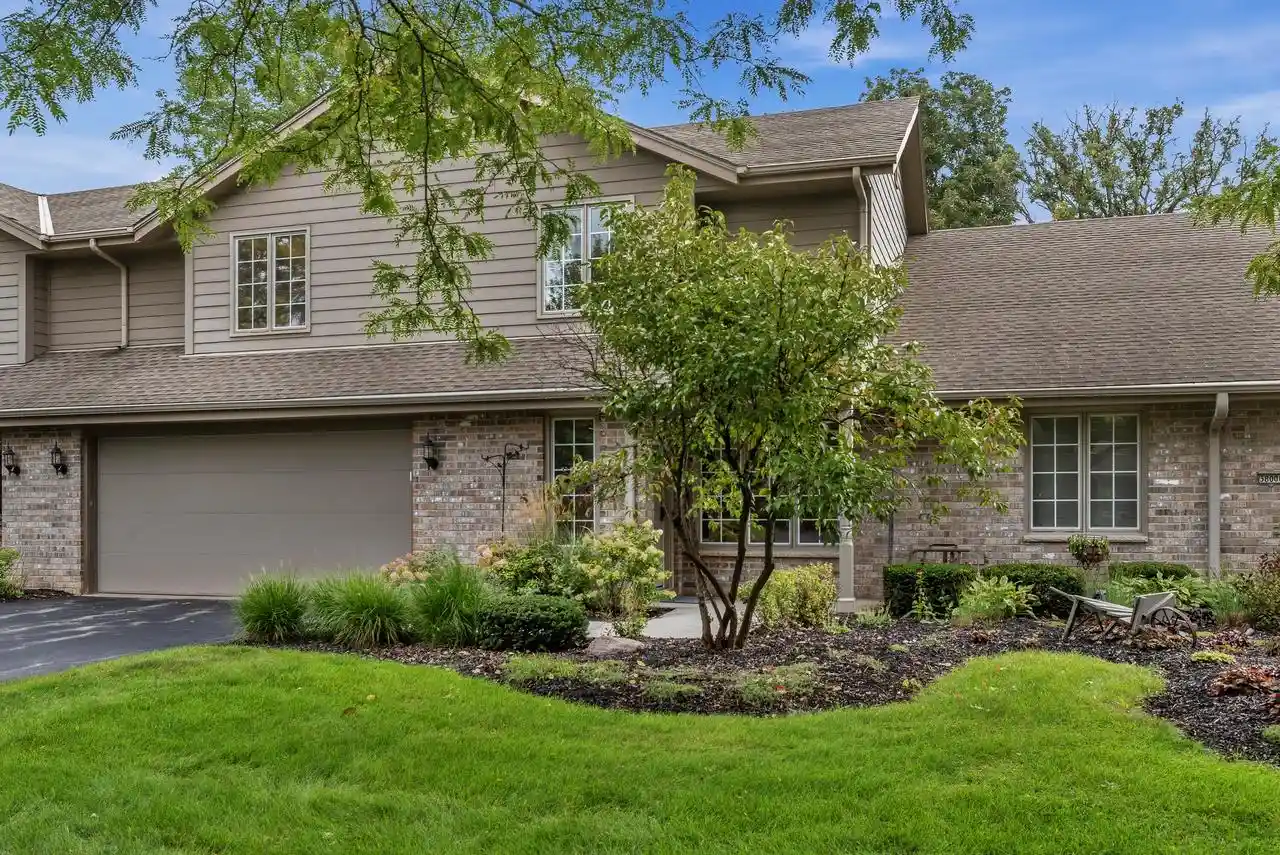 3800-yukon-rd-c-brookfield-wi-53045/hzid_bf2407a1