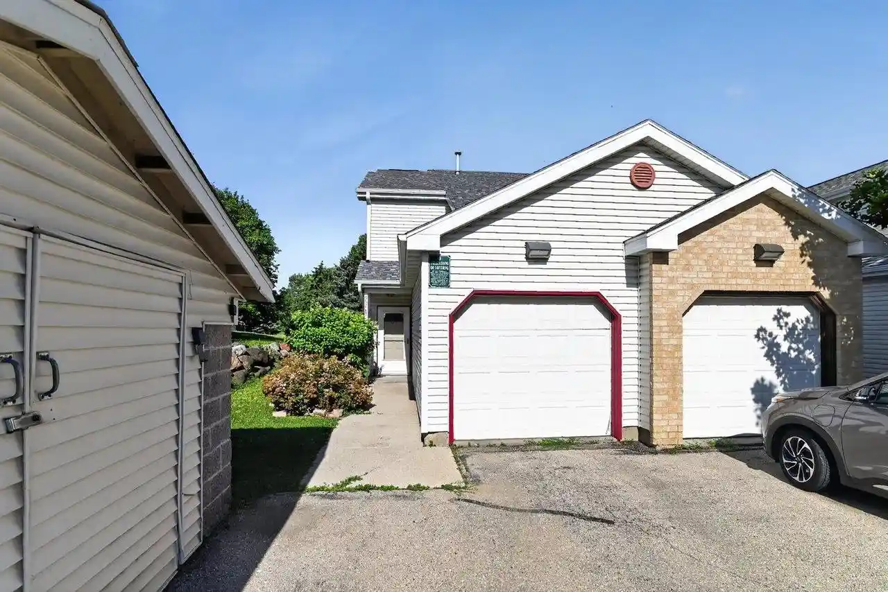 952-rockefeller-ln-madison-wi-53704/hzid_3ca0f0de