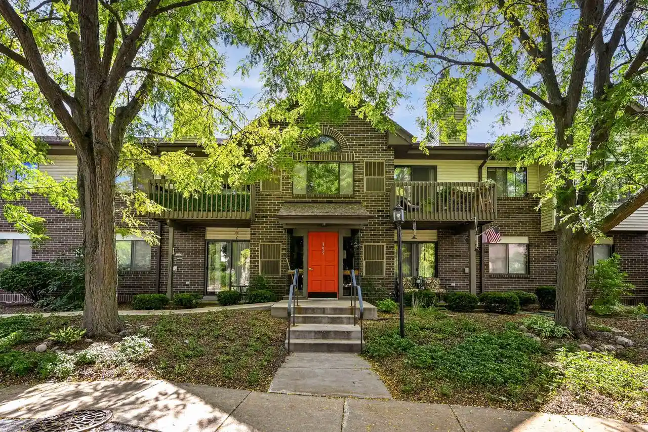 399-n-main-st-f-thiensville-wi-53092/hzid_aa88a34e