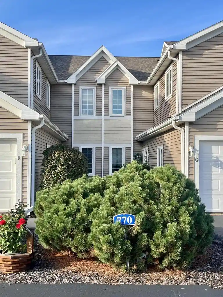 770-bridlewood-dr-6103-hartford-wi-53027/hzid_d66d5143