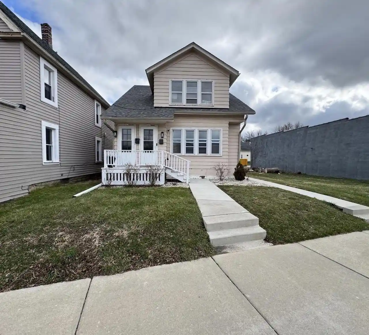 7219-w-national-ave-7221-milwaukee-wi-53214/hzid_3da02e97