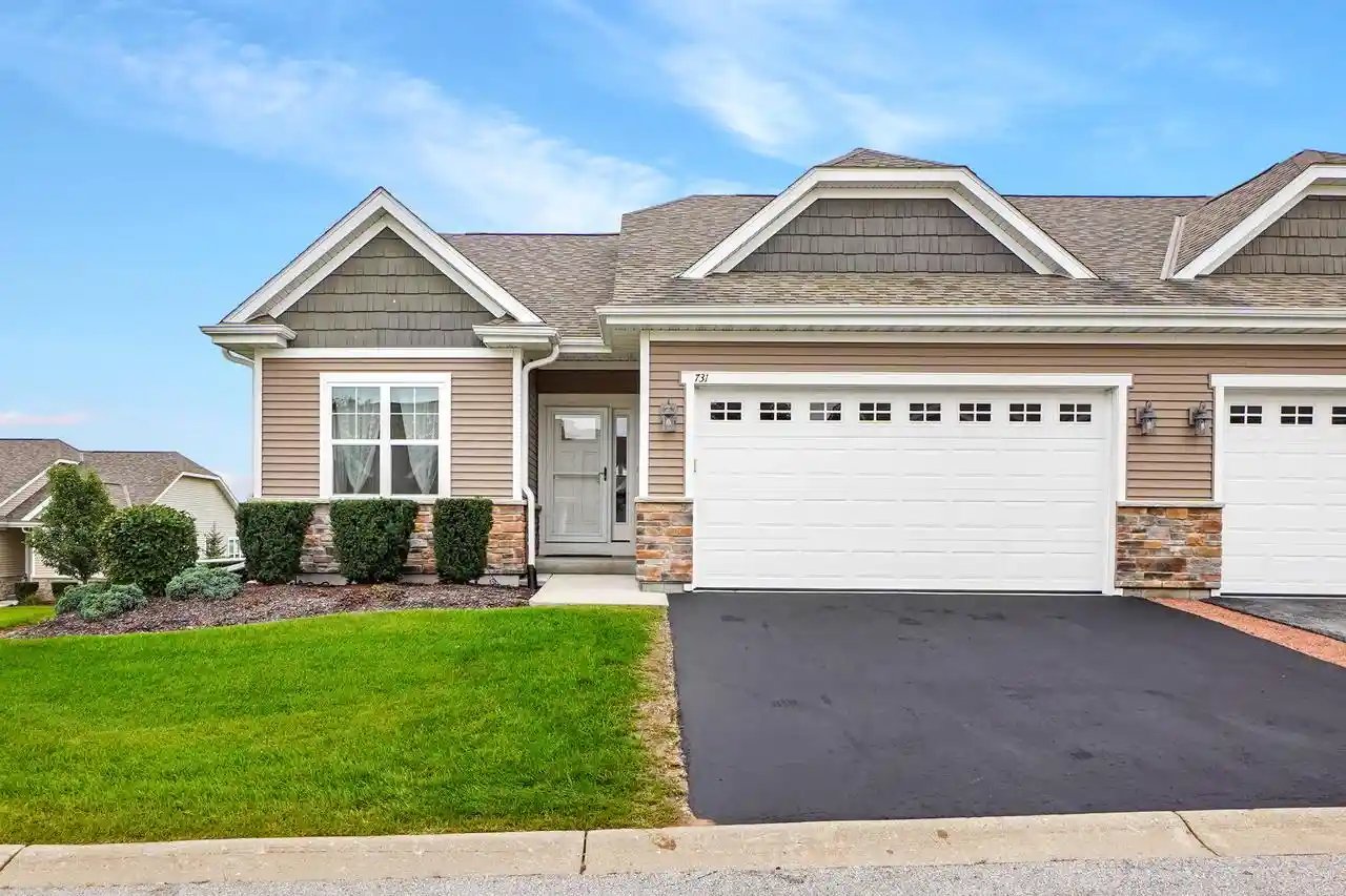 731-keystone-dr-waukesha-wi-53189/hzid_f5956d22