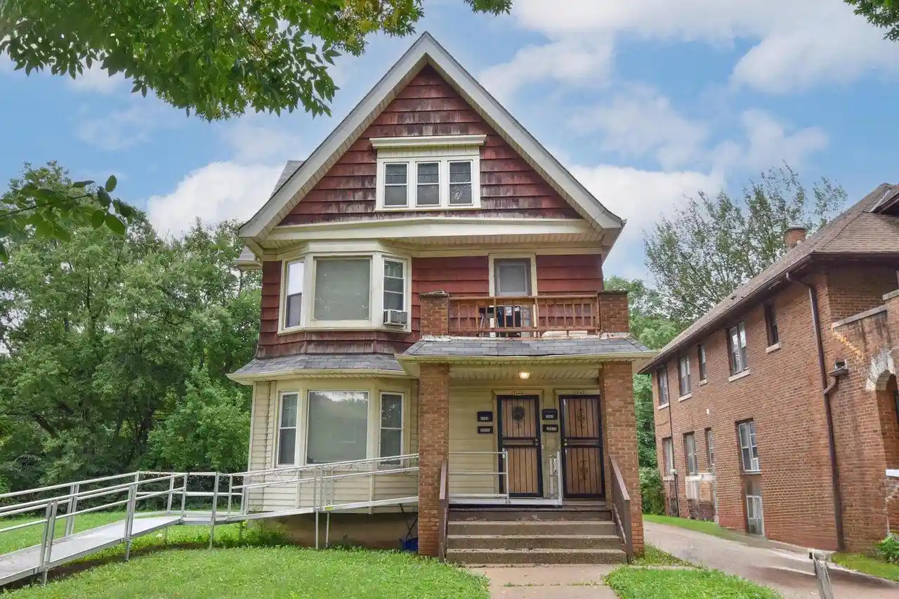3042-n-45th-street-3044-milwaukee-wi-53210/hzid_7cabf1a7