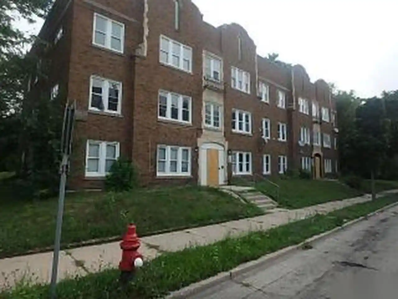 928-w-meinecke-ave-936-milwaukee-wi-53206/hzid_7b0338a9