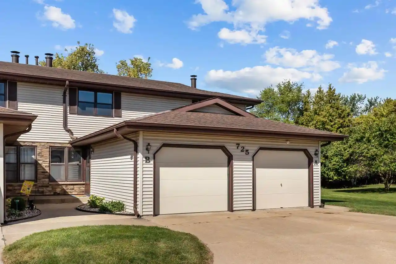 725-s-westhaven-pl-b-appleton-wi-54914/hzid_32b8a22d