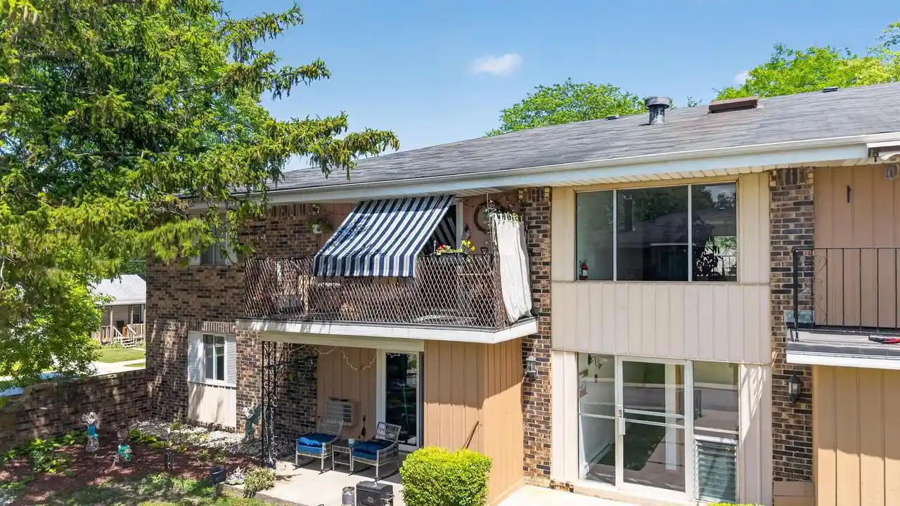 3407-s-pine-ave-7-milwaukee-wi-53207/hzid_0bc6538c