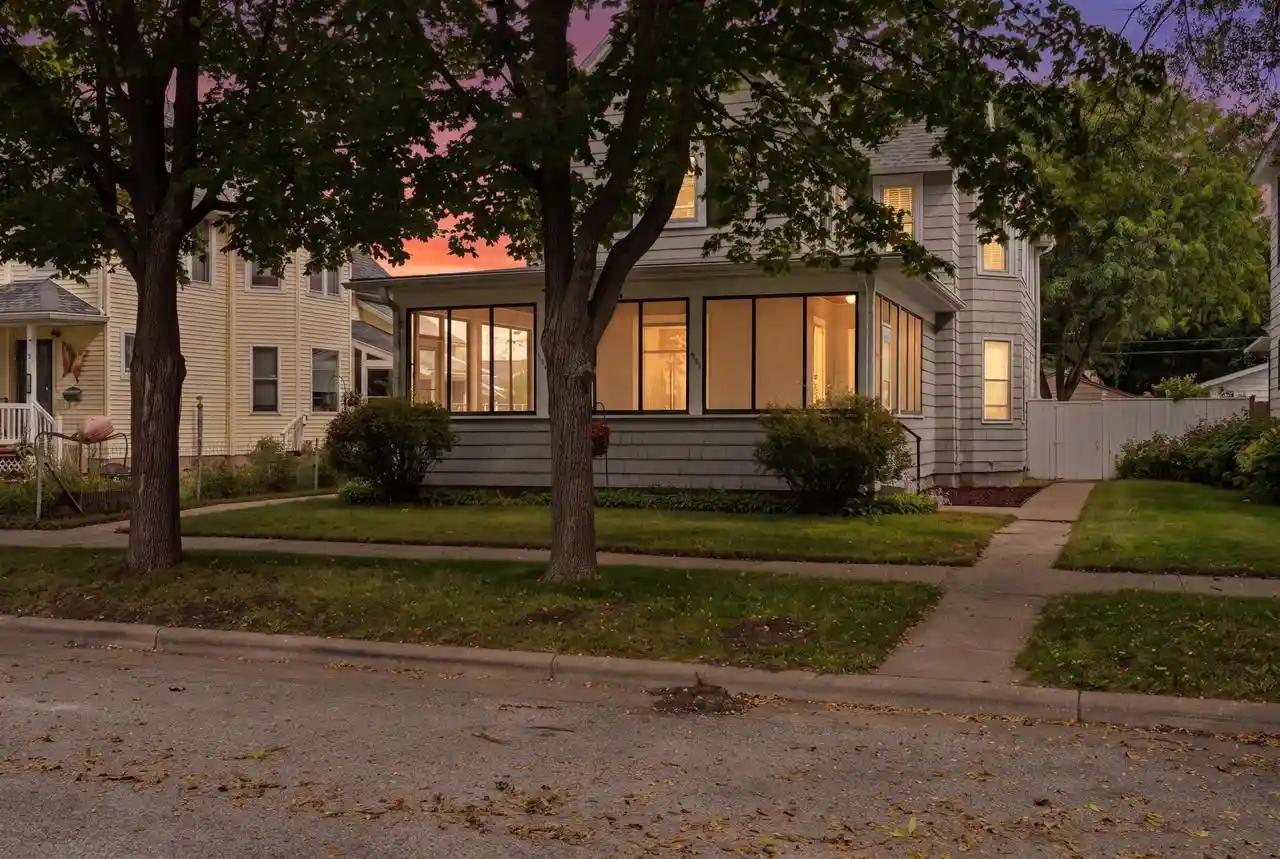 1536-wood-st-1538-la-crosse-wi-54603/hzid_01b09a3a