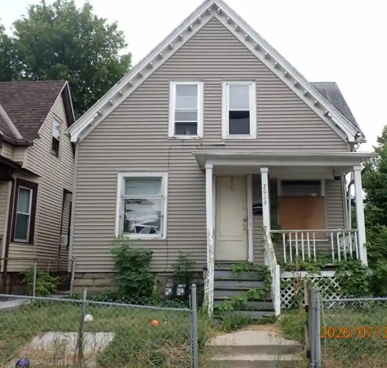 2033-w-burleigh-st-2033a-milwaukee-wi-53206/hzid_1d6a77fb