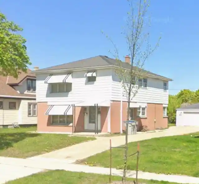2844-s-60th-street-2846-milwaukee-wi-53219/hzid_8fd3f562